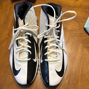 Nike Vapor Pro Black and White Practice Cleats men’s SZ 16  527879-100